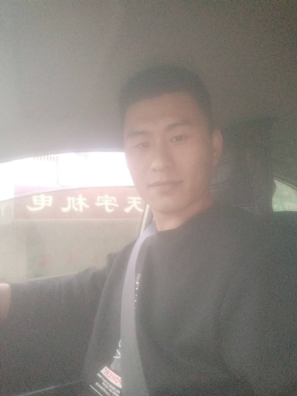 老鼠爱上猫的第一张照片--临沂蓝颜知己交友网